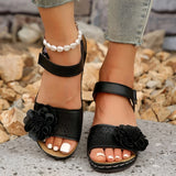 Blumeninspirierte Sandalen mit mittelhohem Absatz