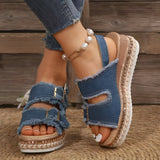 Schicke Plateau-Sandalen mit Doppel-Schnalle