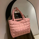 Gesteppte Crossbody-Tasche mit Schulterriemen