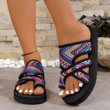 Trendige Karierte Slip-On-Sandalen