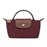 Kompakte Mini-Tasche mit durchdachter Organisation