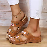 Bequeme Blumen-Wedge-Sandalen