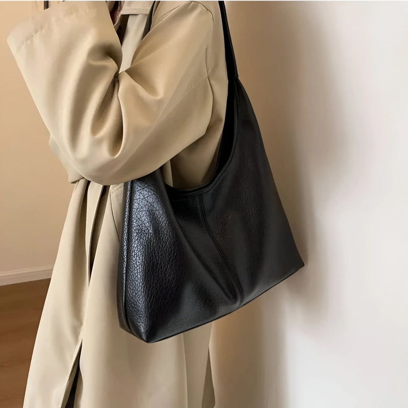 Damen Schultertasche aus Leder mit verstellbarem Riemen