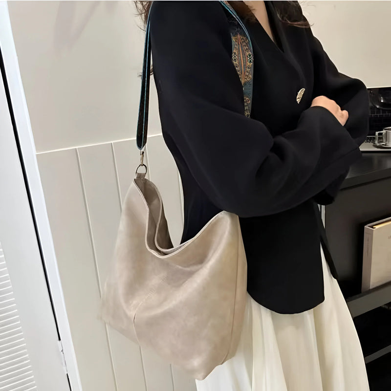Vintage Leder-Umhängetasche mit breitem Riemen