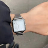 Quadrat Zifferblatt Quarz Mesh Uhr – Minimalistische Edelstahl Uhr