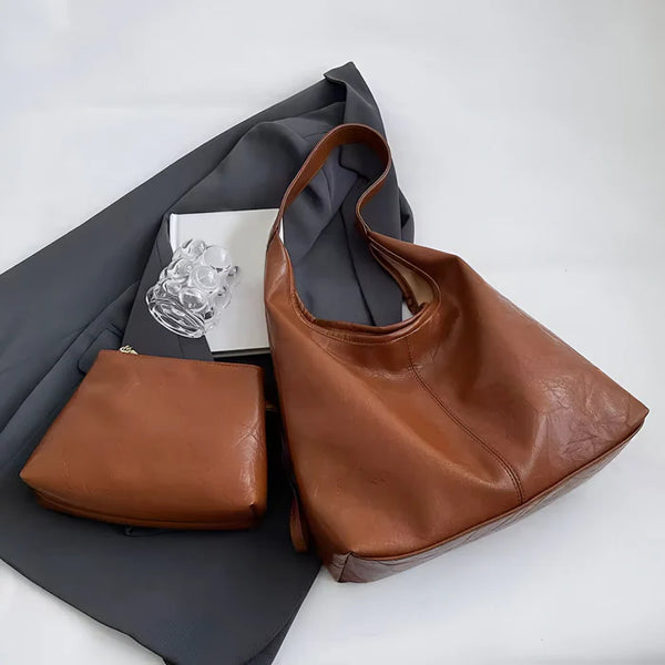 2-teiliges Set: Große Schultertasche aus Leder
