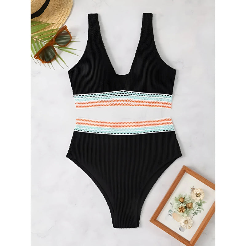 Boho-inspiriertes Bikini-Set mit hoher Taille