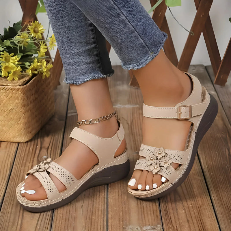 Damen Keil-Sandalen mit Blumenmuster