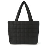Gesteppte Crossbody-Tasche mit Schulterriemen