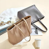 Große Schultertasche aus Leder für Damen
