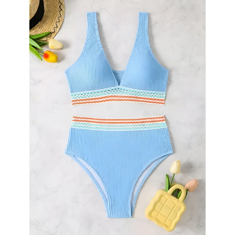 Boho-inspiriertes Bikini-Set mit hoher Taille