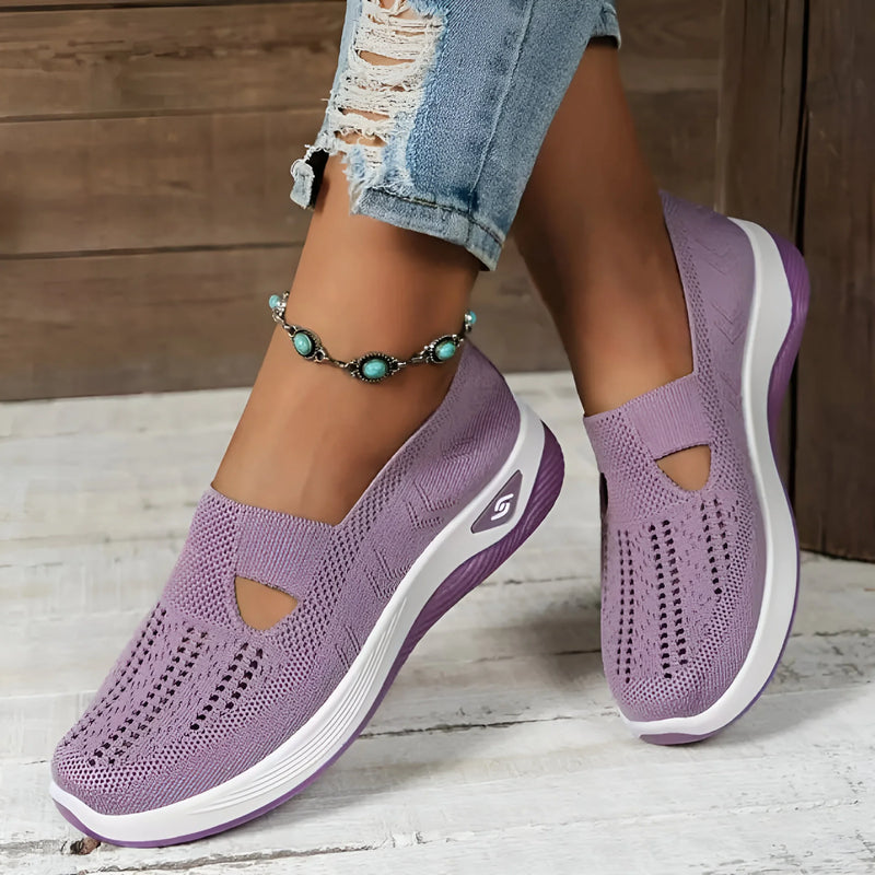 Unterstützende leichte Slip-On Sneakers