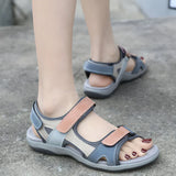 Verstellbare Klettverschluss-Sandalen für den ganztägigen Komfort