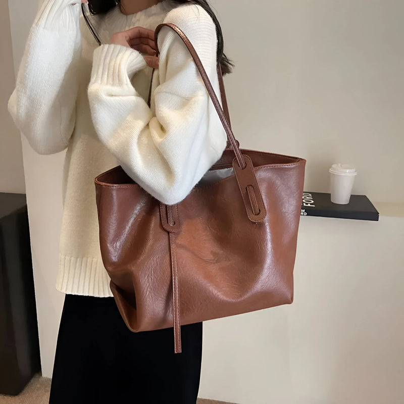 Damen Stilvolle Schulterhandtasche aus Leder