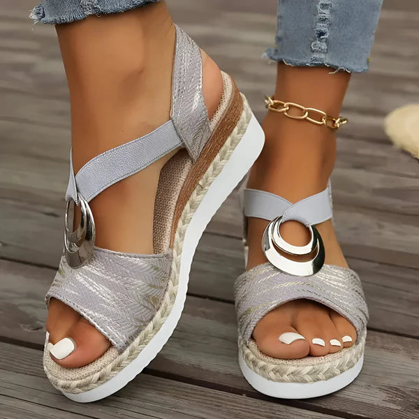 Orthopädische Sandalen mit ergonomischer Unterstützung