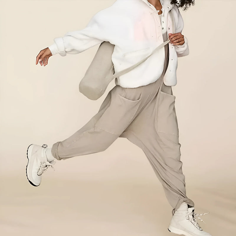 Weitbeiniger Jumpsuit mit Taschen