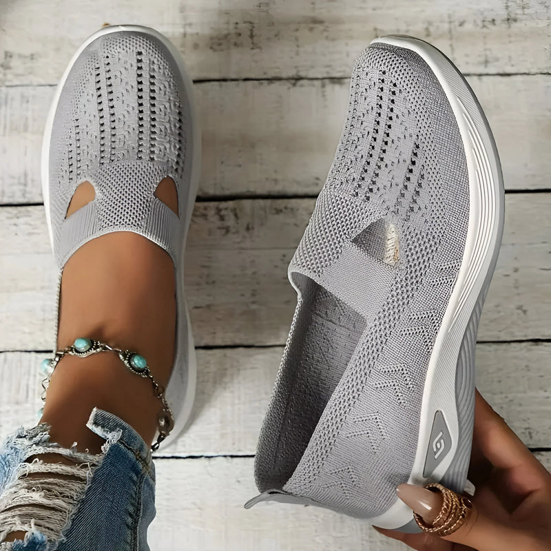 Unterstützende leichte Slip-On Sneakers
