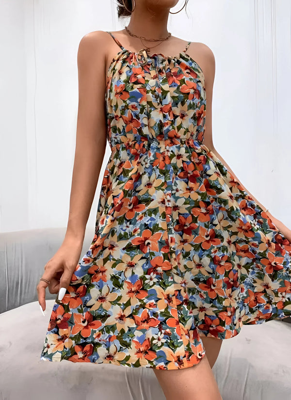 Rückenfreies Minikleid mit auffälligem Blumenmuster