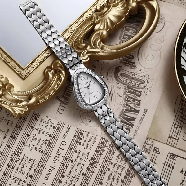Kristall-Akzent Oval Armband Uhr
