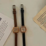 Quadrat Zifferblatt Lederarmband Uhr