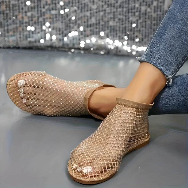 Bequeme glänzende Mesh-Flats Sandalen