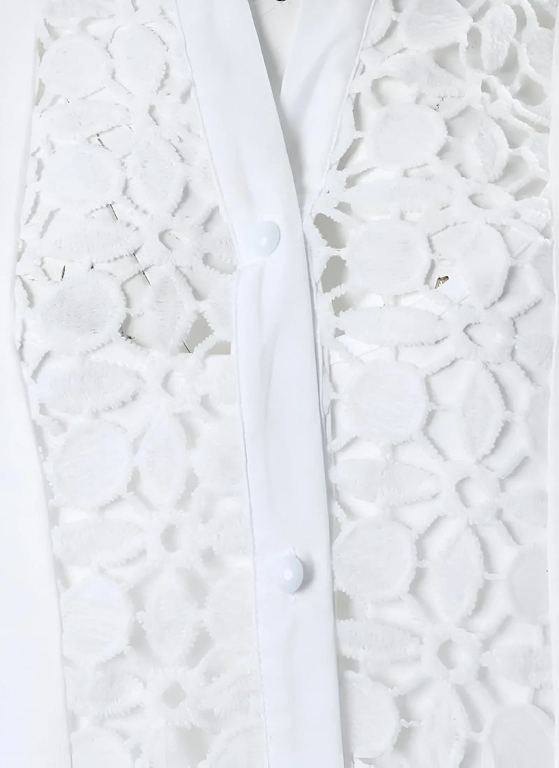 Stilvolles Hemdkleid mit Spitze und Cut-Outs sowie langen Ärmeln