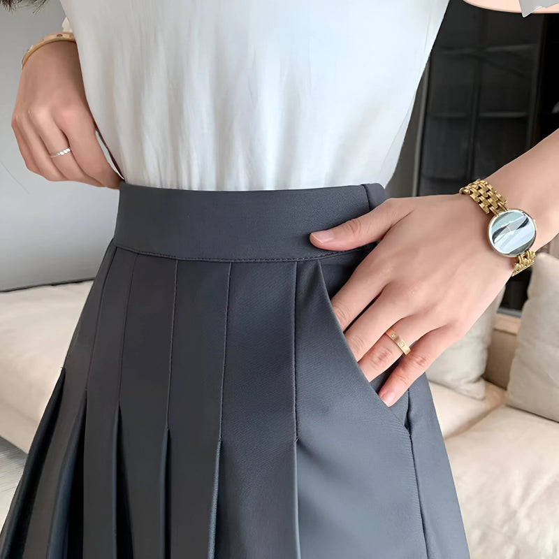 High-Waist Falten-Minirock – Bequem & vielseitig
