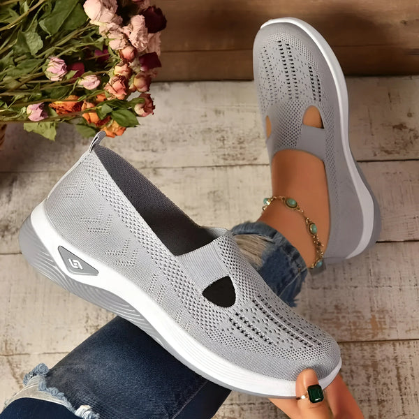 Unterstützende leichte Slip-On Sneakers