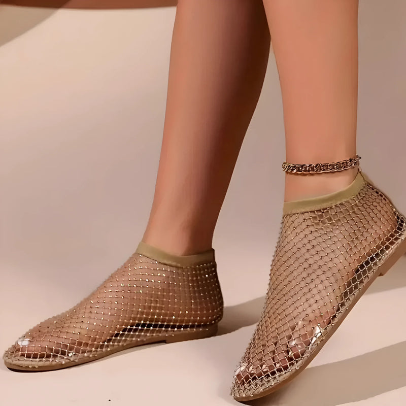 Bequeme glänzende Mesh-Flats Sandalen