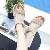Verstellbare Strickriemen-Sommersandalen mit gepolsterter Sohle