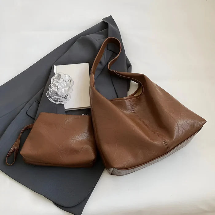 2-teiliges Set: Große Schultertasche aus Leder