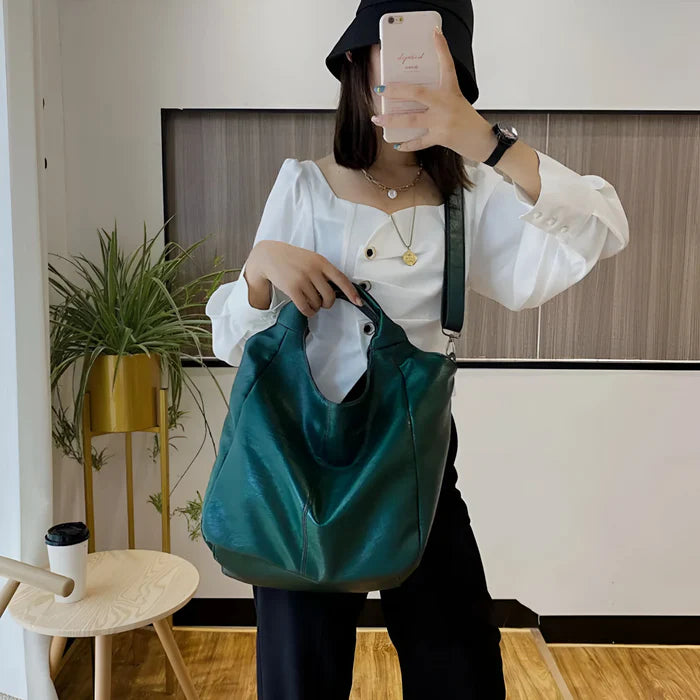 Damen Große Schultertasche aus weichem Leder