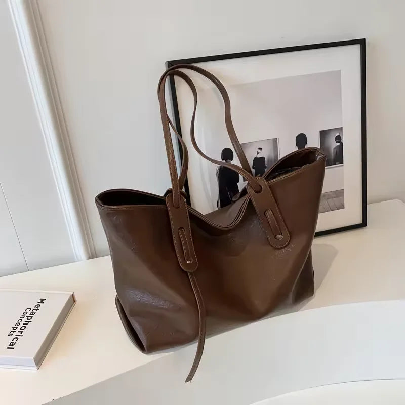 Damen Stilvolle Schulterhandtasche aus Leder
