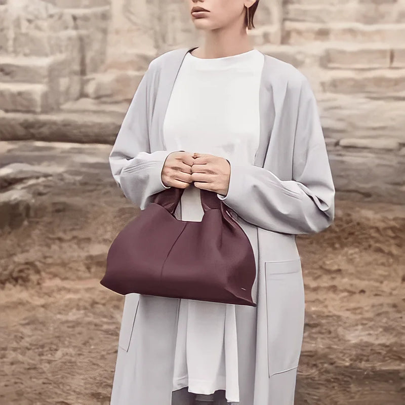 Weiche Cloud-Schultertasche aus Leder