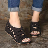 Retro Rundzehen Sandalen mit weiter Passform und orthopädischer Unterstützung