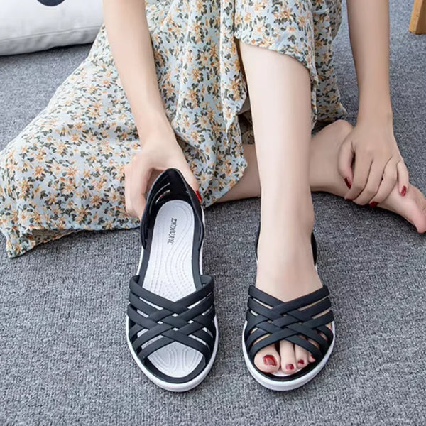 Atmungsaktive Hollow-Out Sandalen